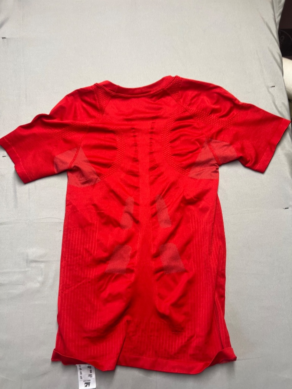 Ace compression top - Picture 2 of 5